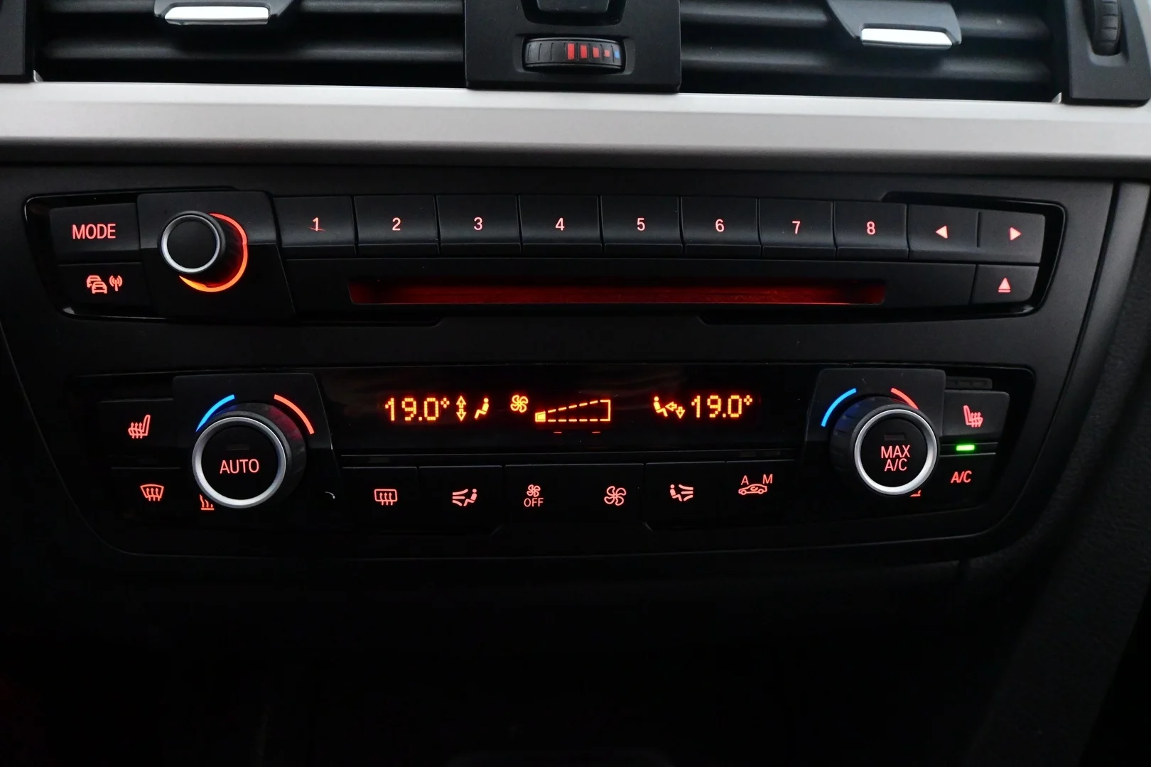 Car Image - 6iIB1xkVMS4LffP70Cuv5p