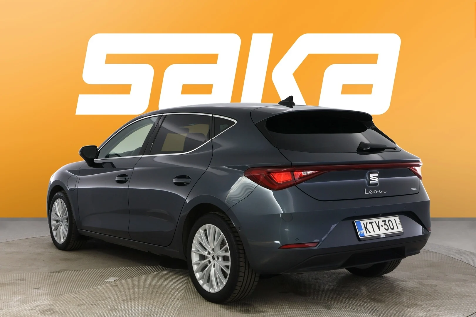 Car Image - IH8V3TXOStIvRNb2Syad6
