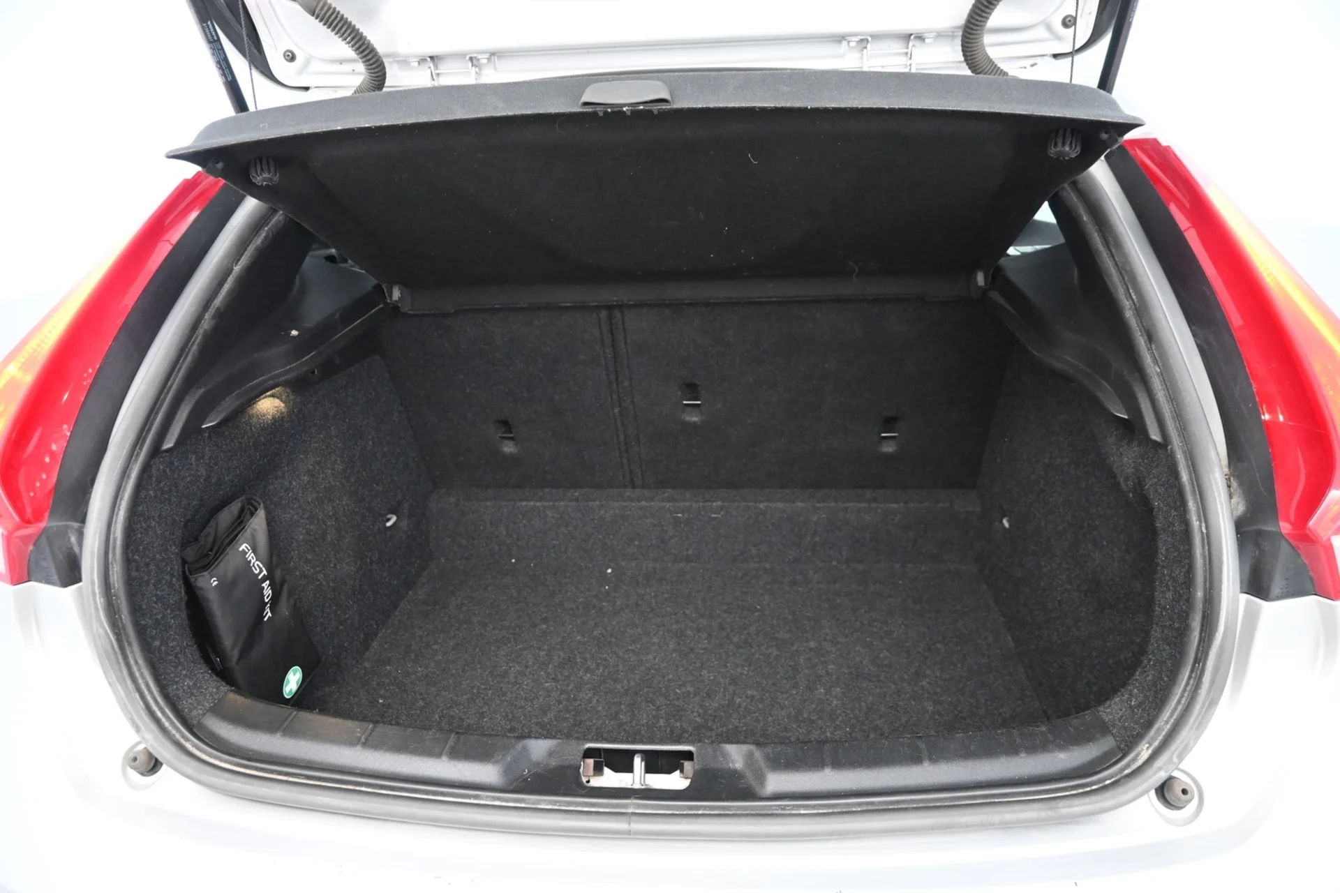 Car Image - 1kZmOirJusfFfDN2QL8f3s