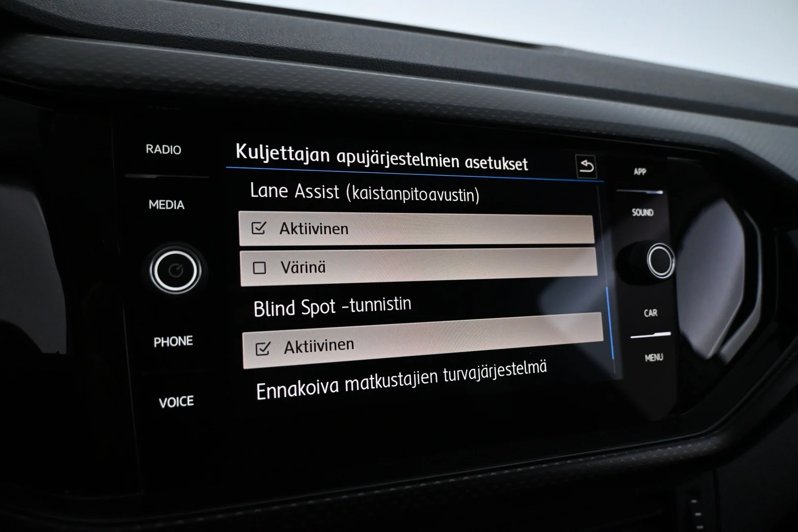 Car Image - 1ooVZyqRJCpLWCmL6r72Md