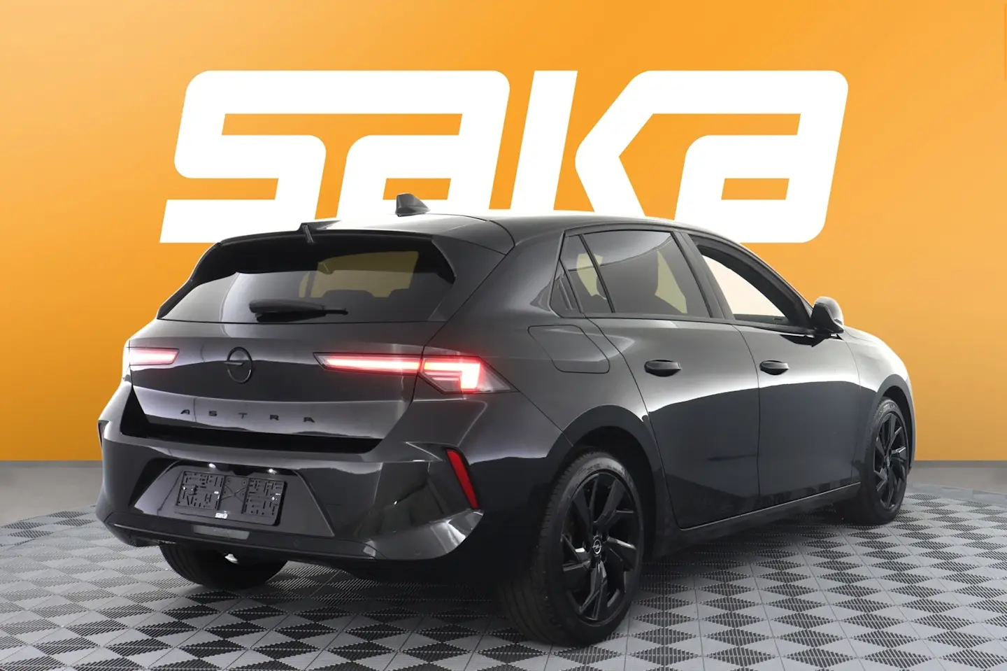 Car Image - 6Mdk6y9OFnQclCWyKh1Hgh