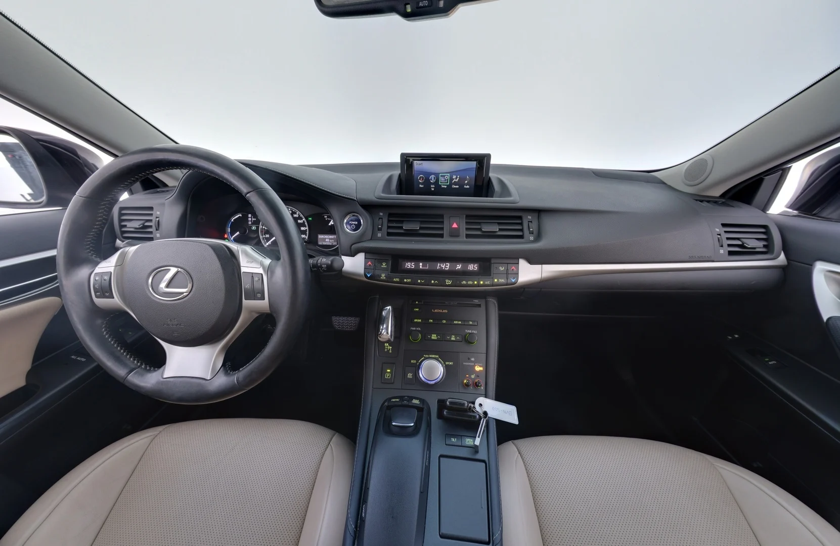 Car Image - 1UCF2guhVYGHKO4Mzm1eNm
