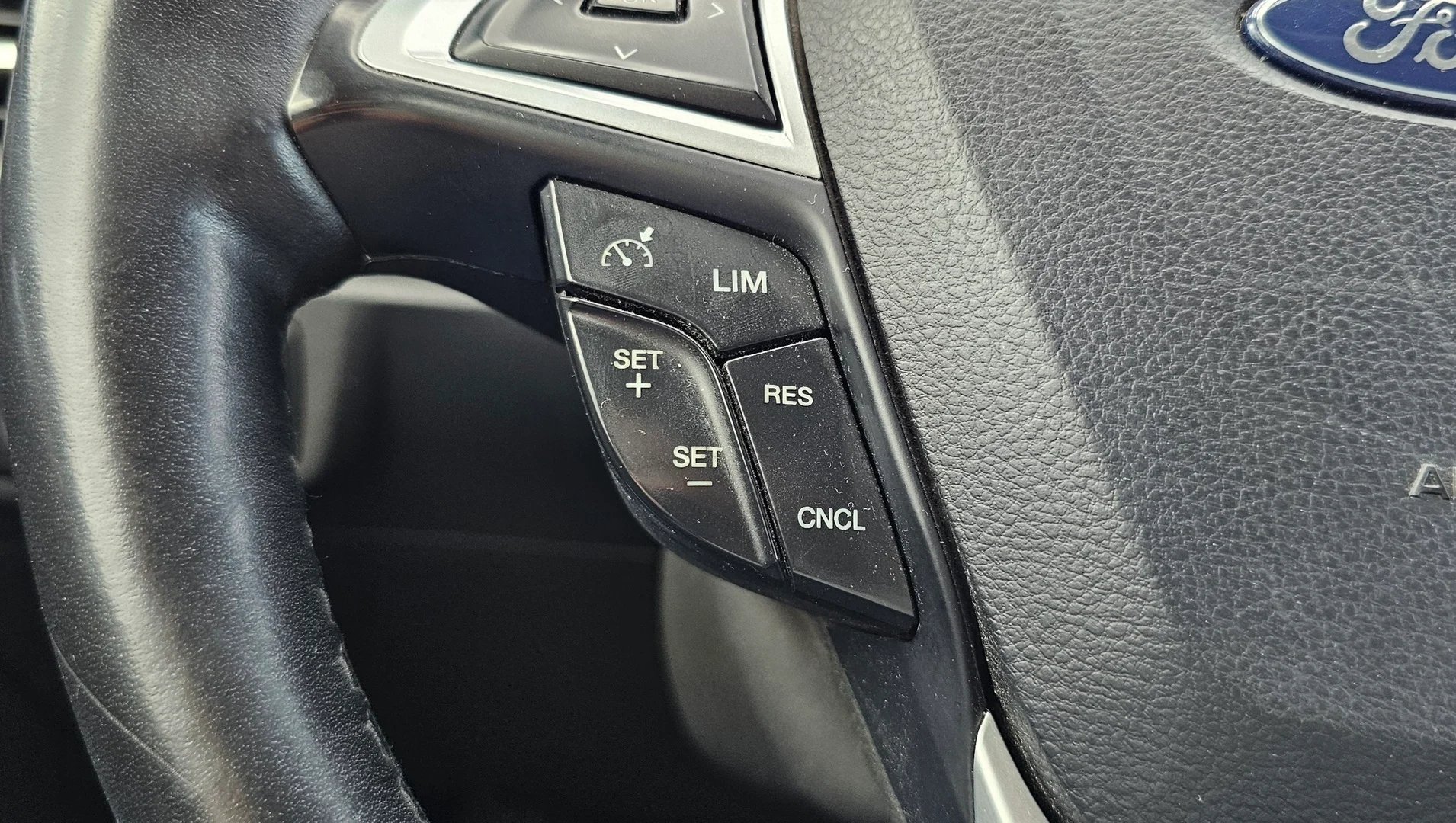 Car Image - 4LHcuaO0WqA34ixJ3VGidy