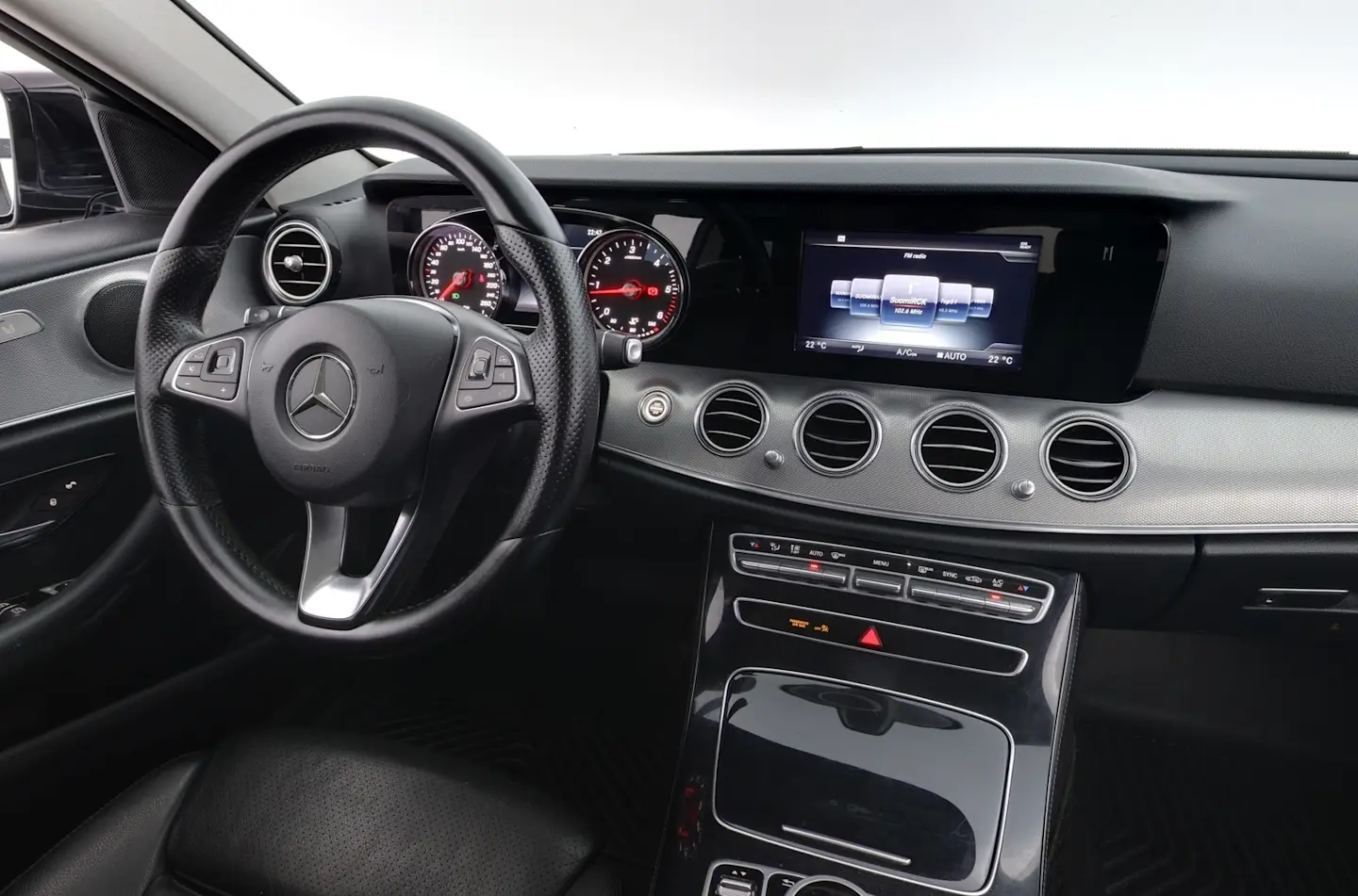 Car Image - 3ByqpgQjtgZnTSbmG1Nrjb