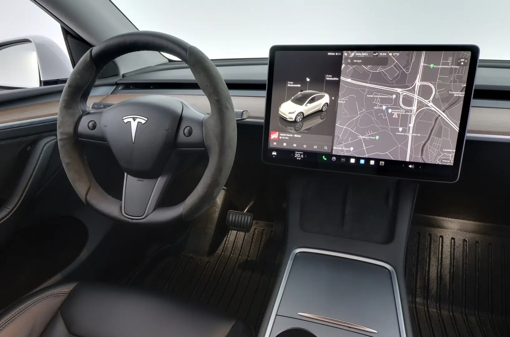 Car Image - 5wMQvMc60y3vtZZdrCBm33