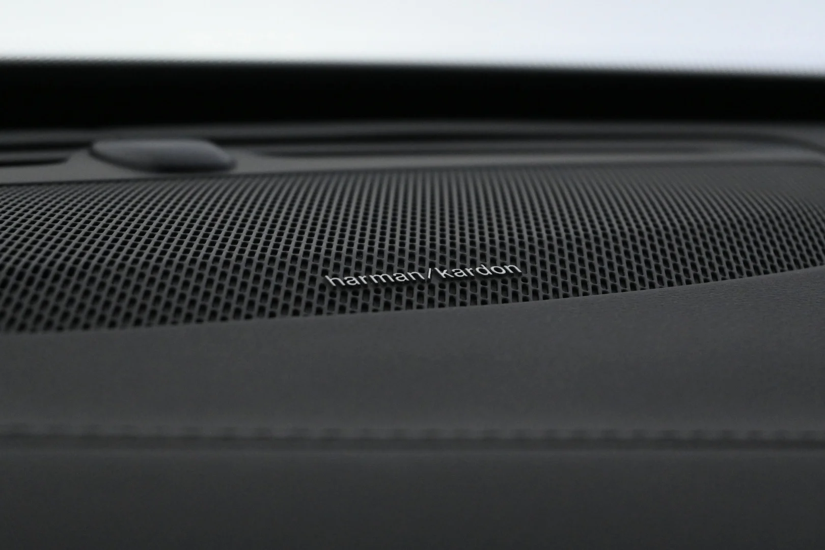 Car Image - 1Lwvbtd7SEDx8hENcaVgSB