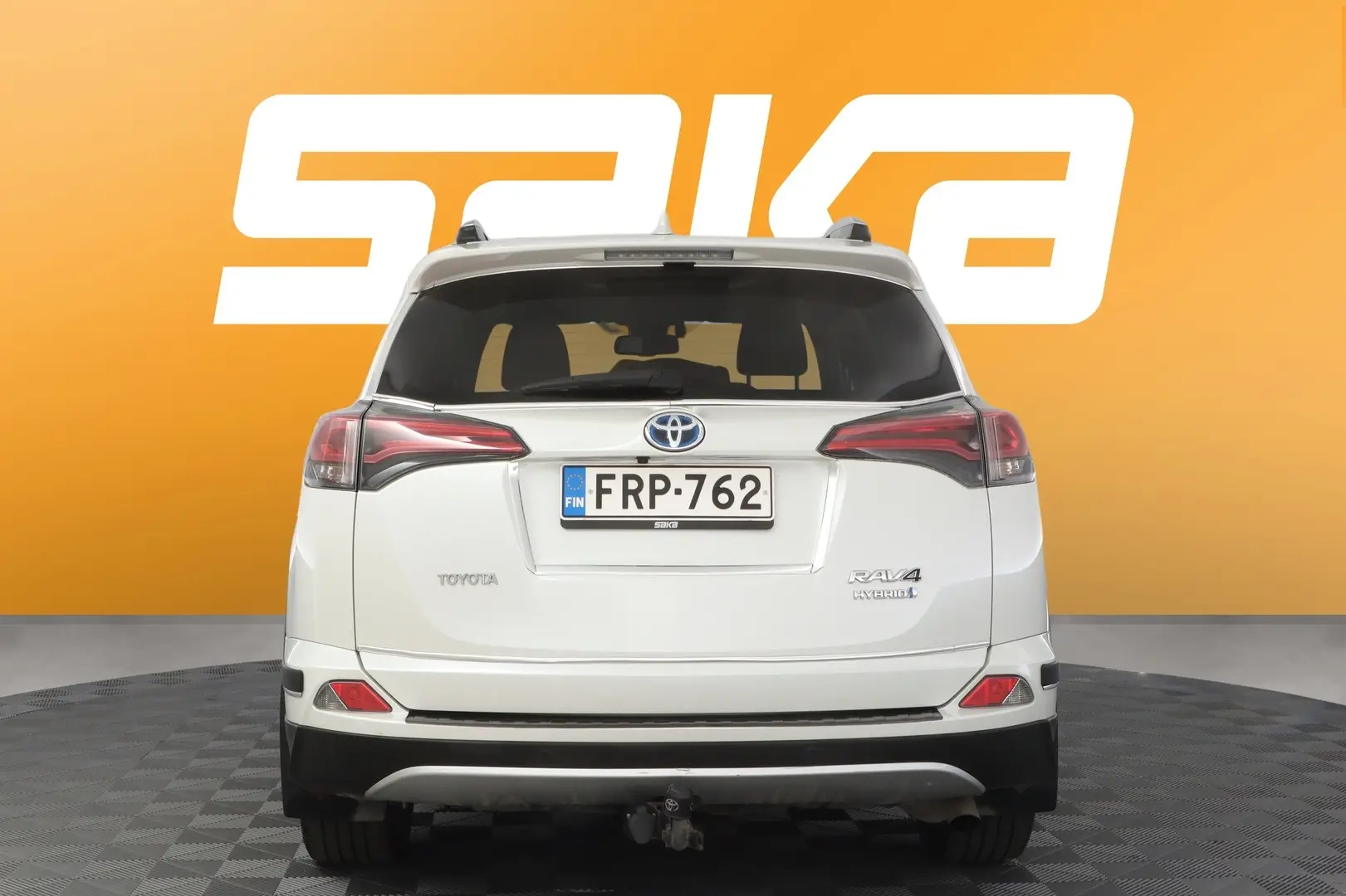 Car Image - 36V0vPAa9UmnYlAErTnEcO