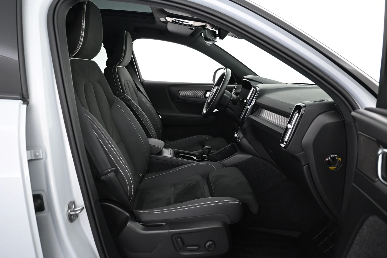 Car Image - TidVy4oa3LPgbTWZt4gmw
