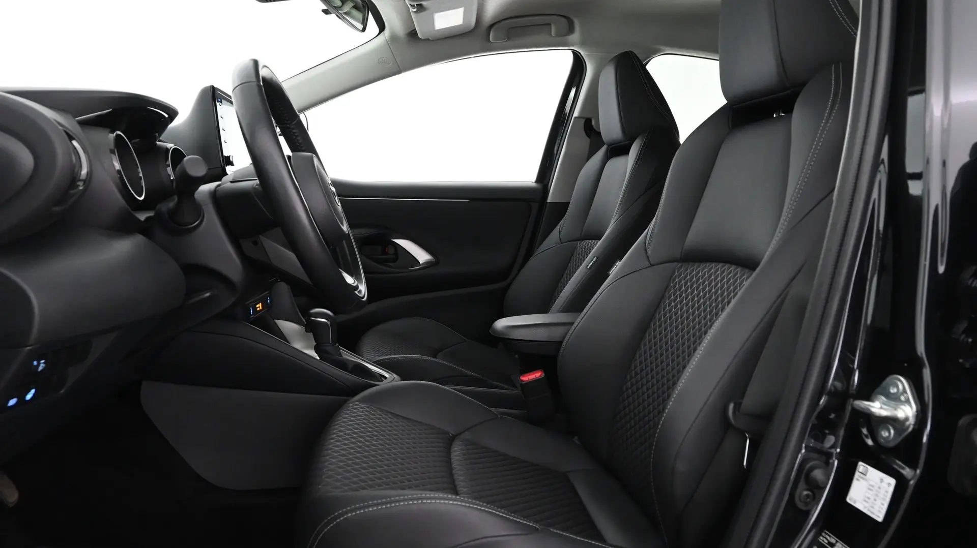 Car Image - 6M2bgWM2onKu3glve8bxPH