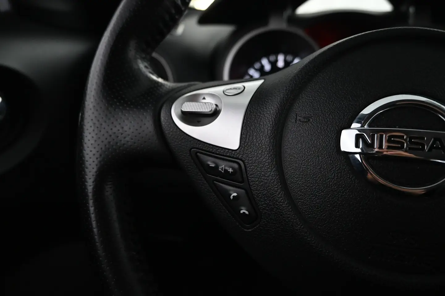 Car Image - 6Dh2QC7mNZSym18ooLxp5y