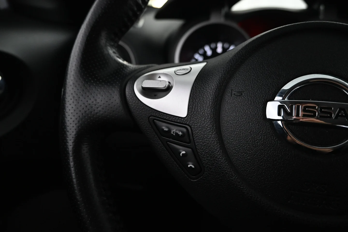 Car Image - 6Dh2QC7mNZSym18ooLxp5y