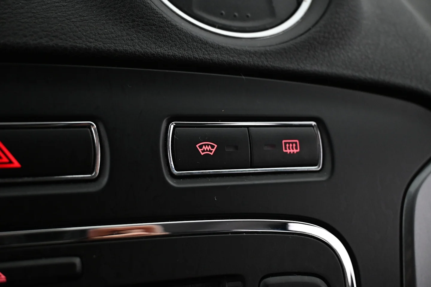 Car Image - 4hF0QaqVHpNd8p5kXKGtJR