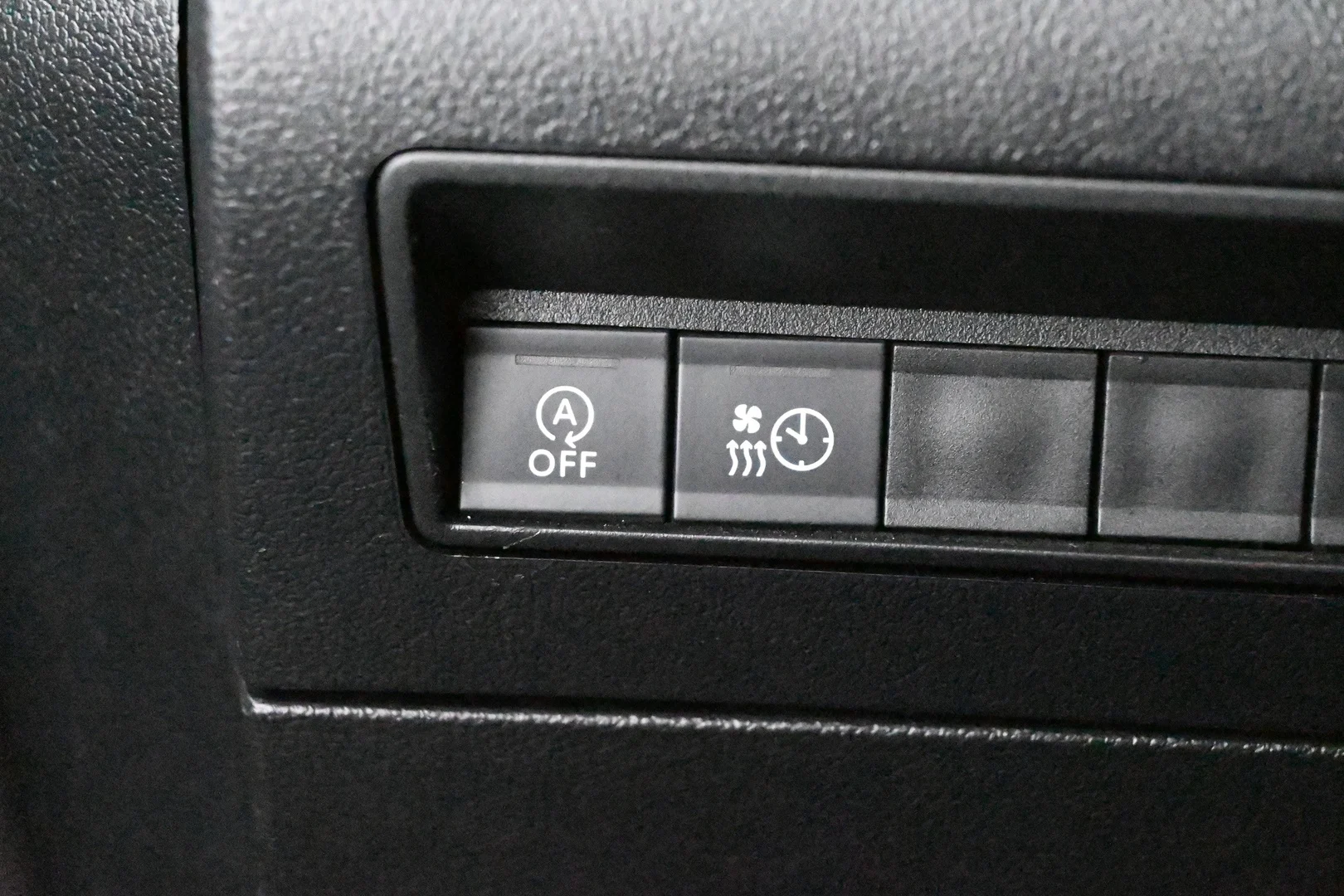 Car Image - zl5Cxtgs1cF4gSU2IgR6r