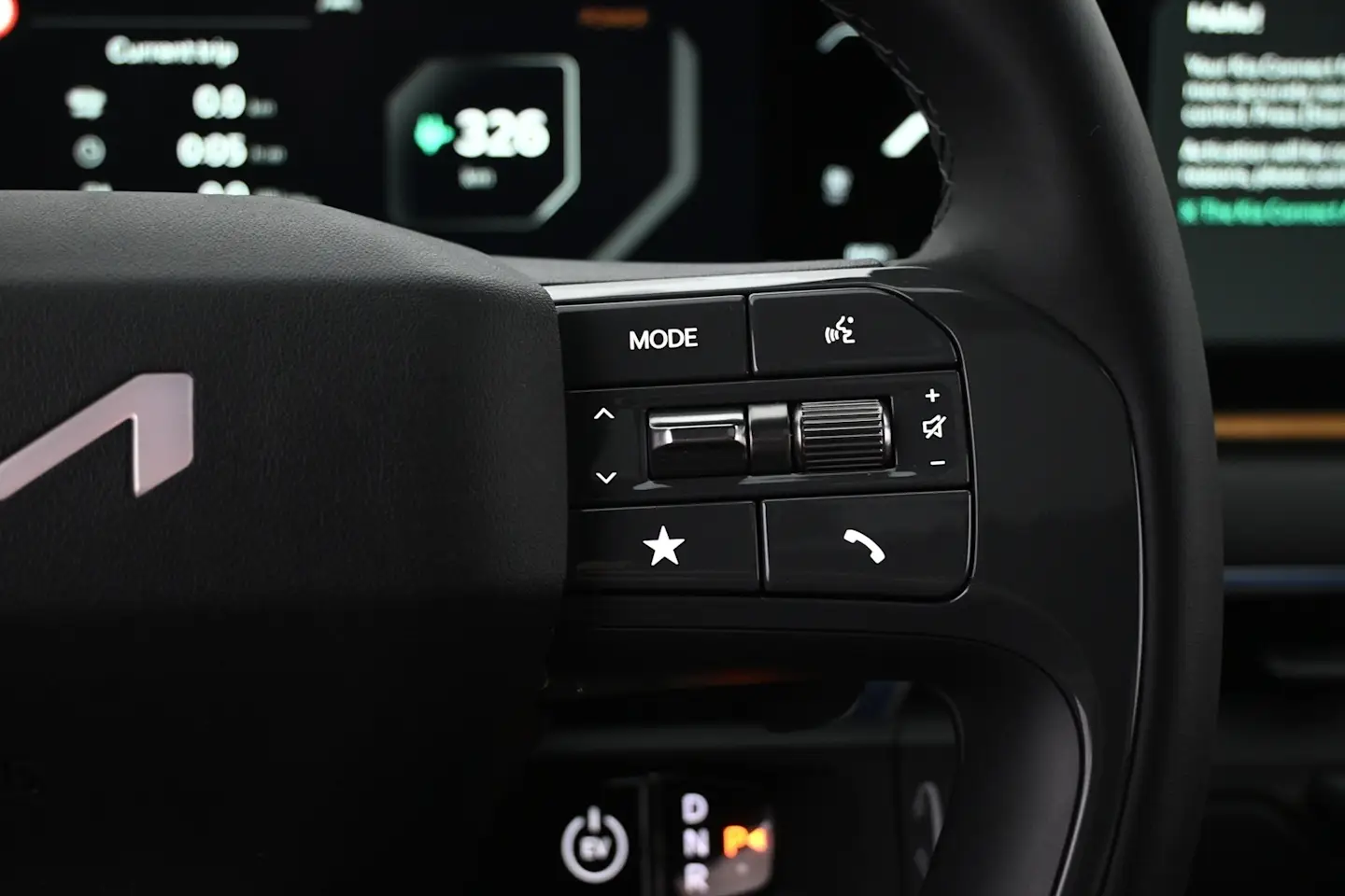 Car Image - 31ZbbmMQNUjQda4Achbdnb