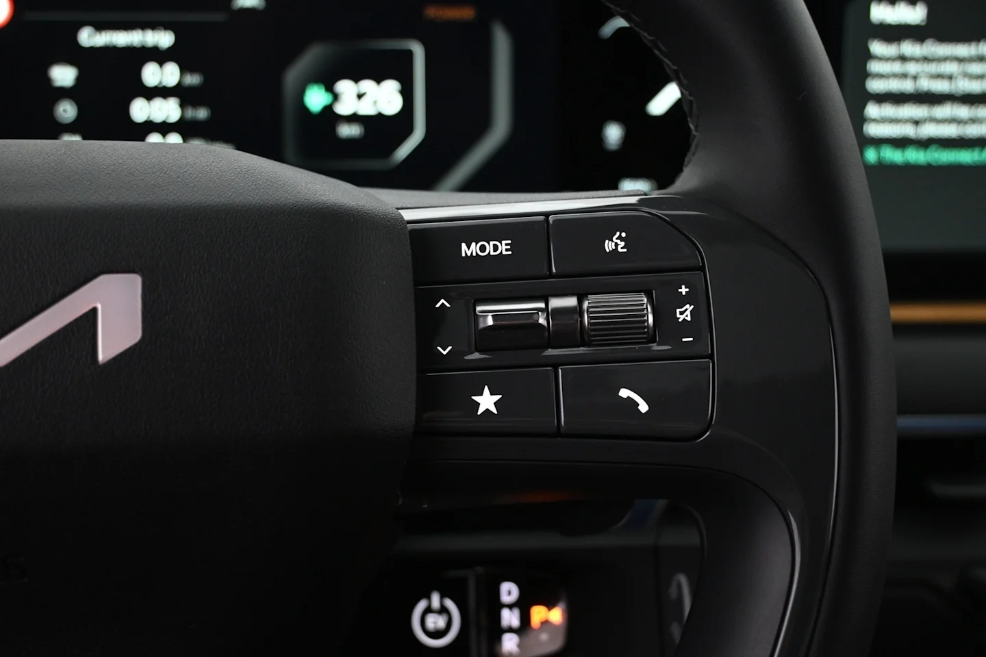 Car Image - 31ZbbmMQNUjQda4Achbdnb