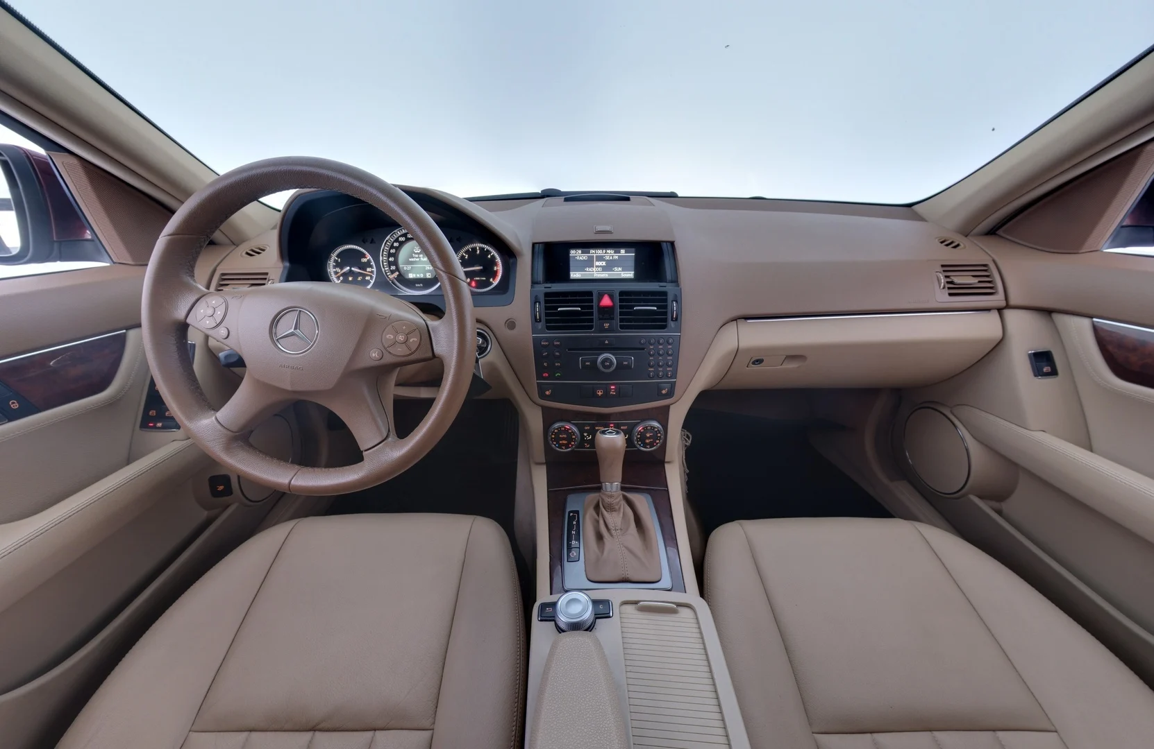 Car Image - 4p08uBl835ZYA0D9dqEpYE
