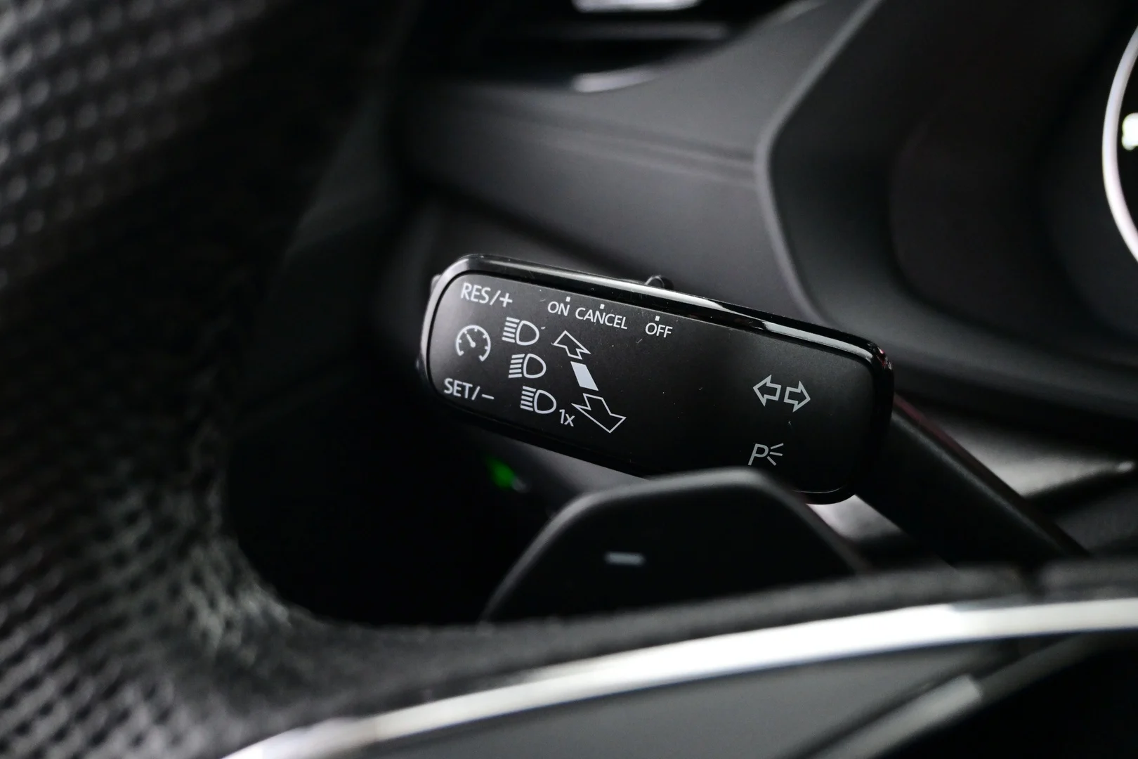 Car Image - 3uVMtxJLzb5wDMudNg5px9