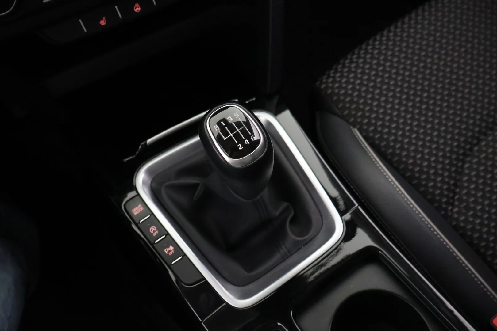 Car Image - 7MlG4BkOu5h8wxnHLK0YrS