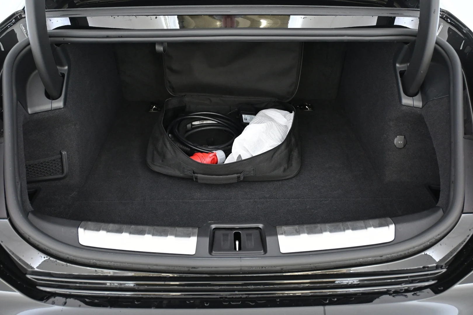Car Image - 35voUsNw94jJ6GewQT8Nq2