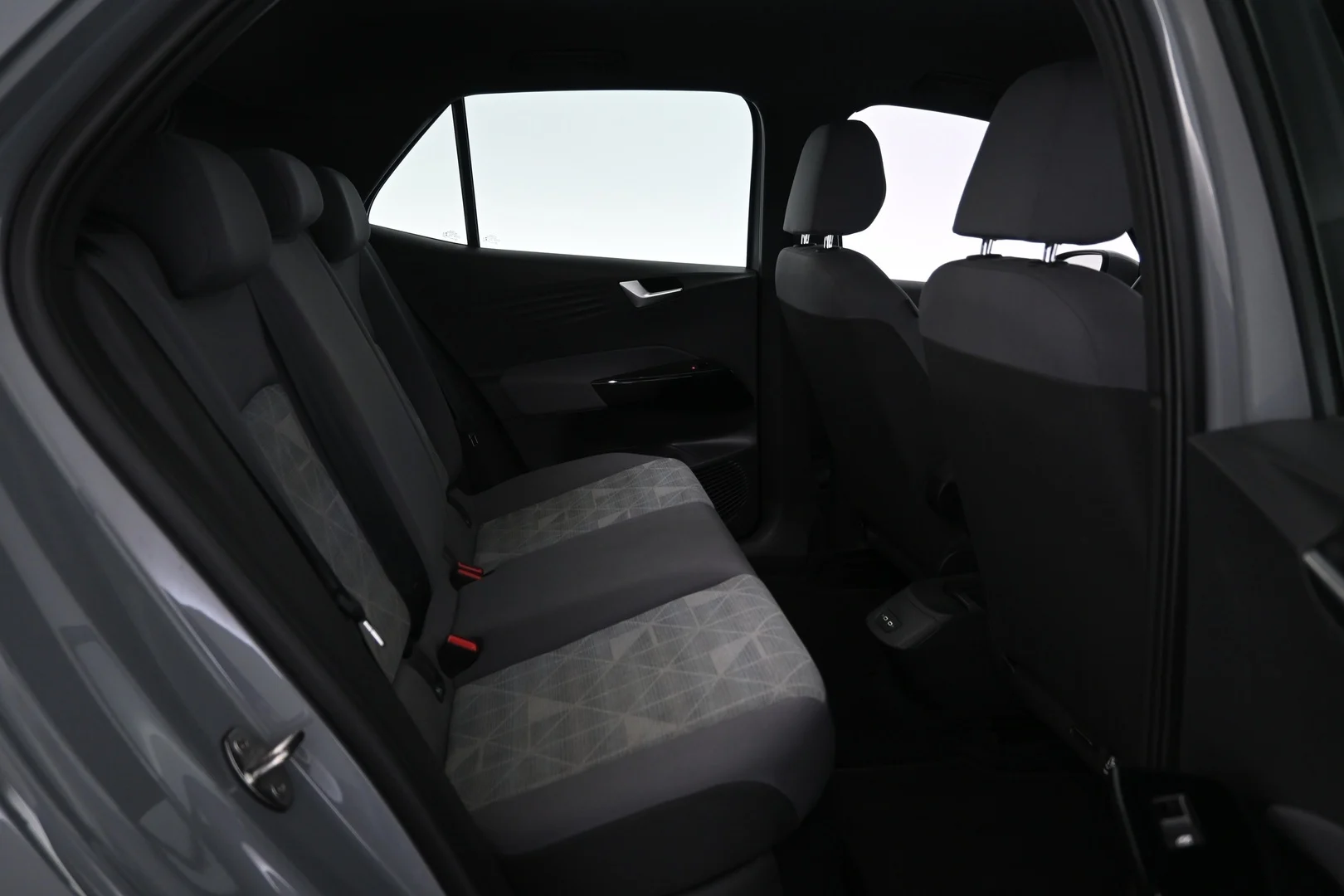 Car Image - 5cvXM6sDnzry77lnFlPORd