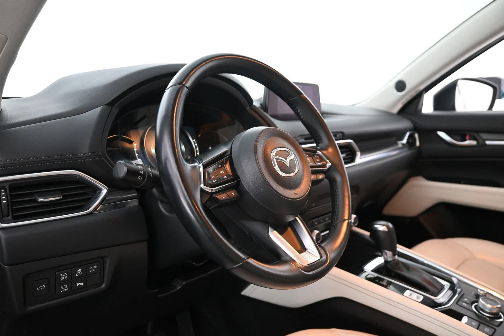 Car Image - 6SFlZm2FVnGIqi2uQZW4gY
