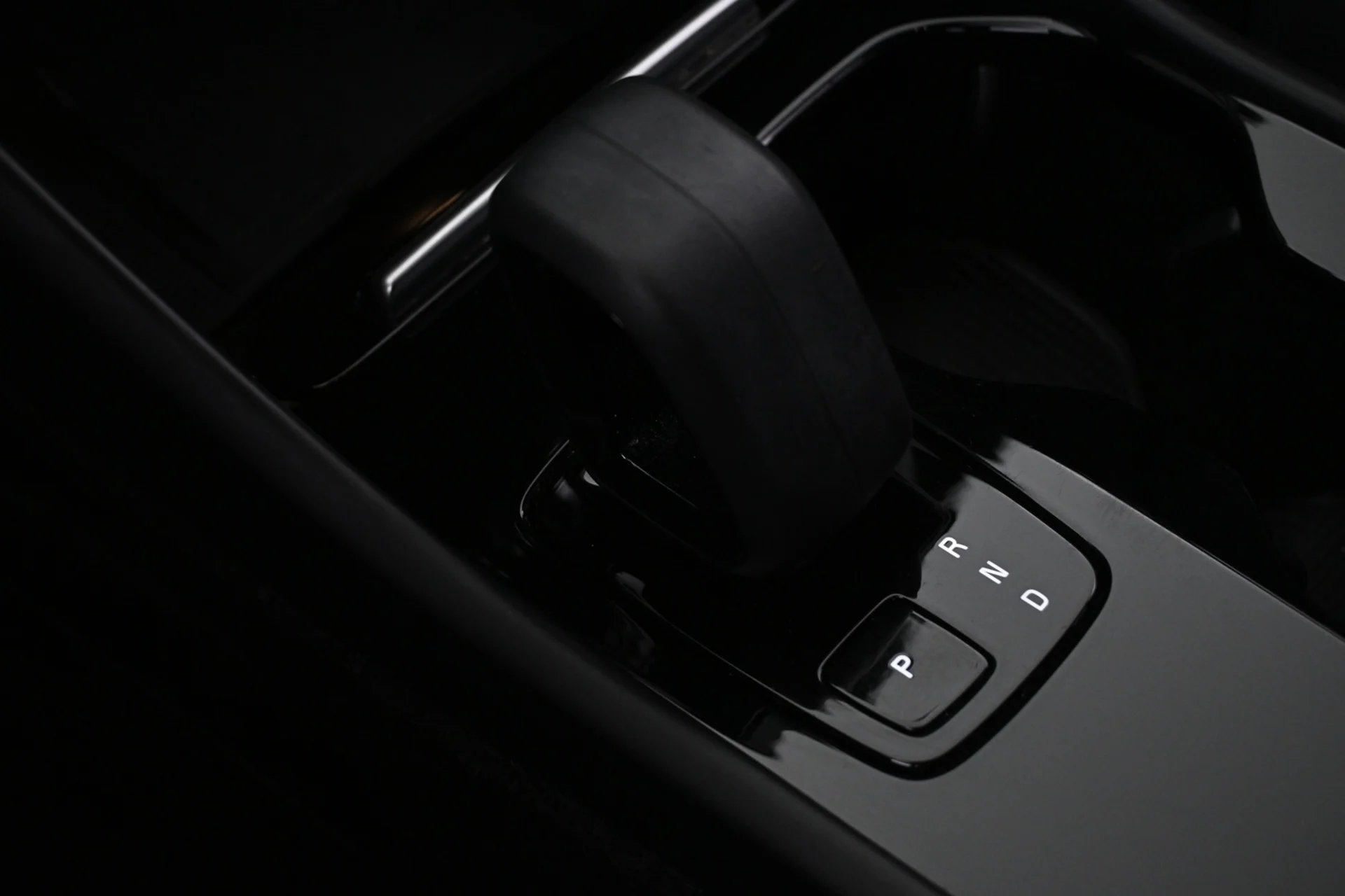 Car Image - 2sI1FRSZGUevcpScCOESdR