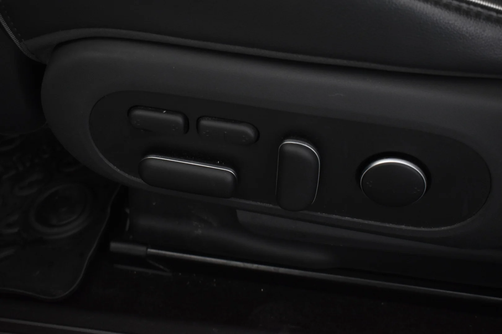 Car Image - 5pFK3cvWc9qWJDmHif7Uzc