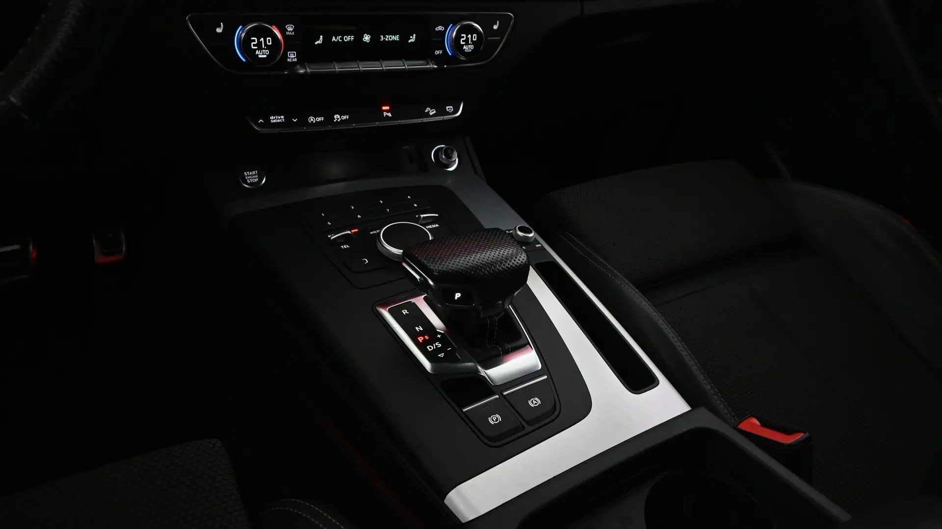 Car Image - 4vXpfN6NgbSkz4PPSyWkxu