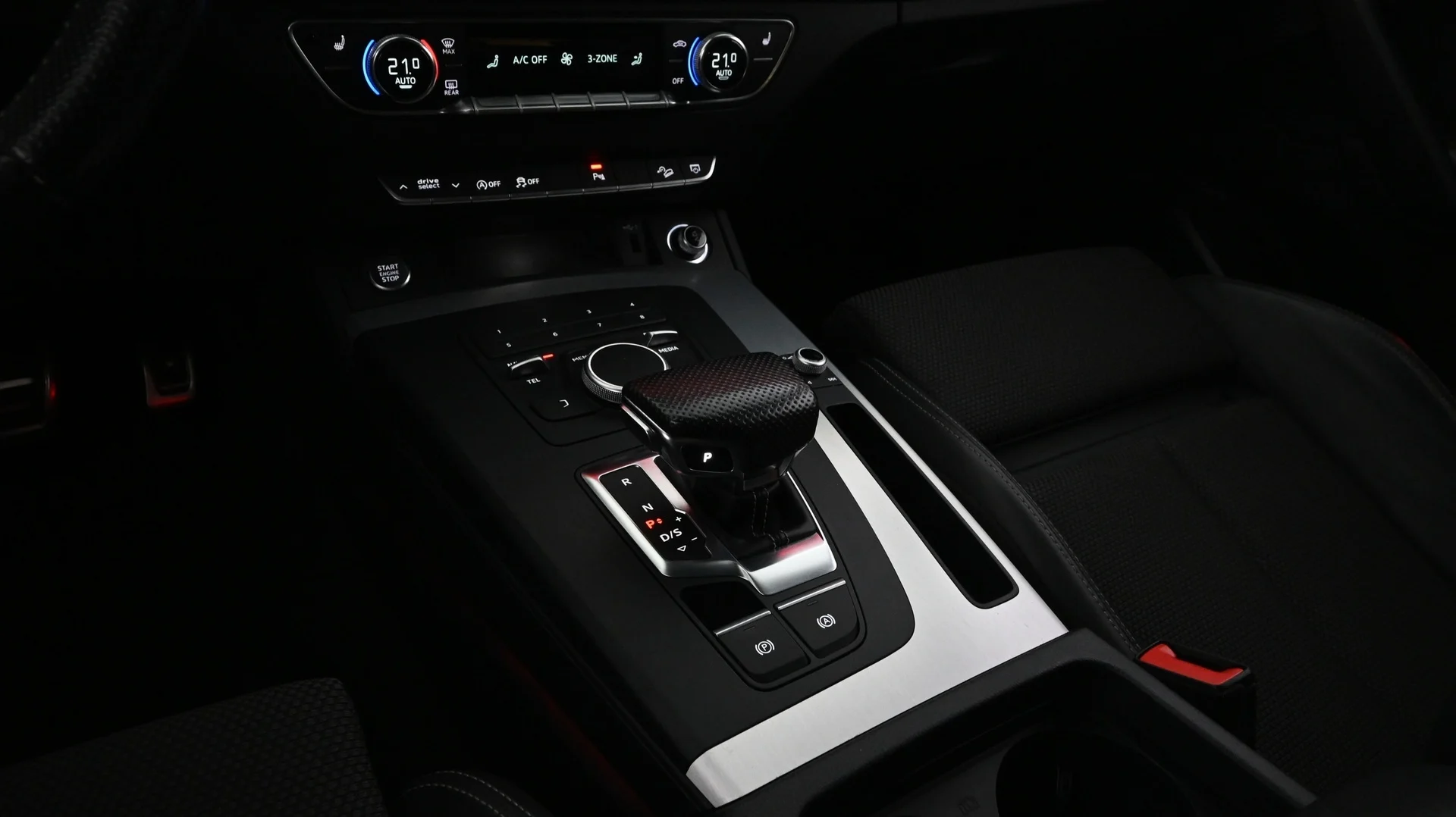 Car Image - 4vXpfN6NgbSkz4PPSyWkxu
