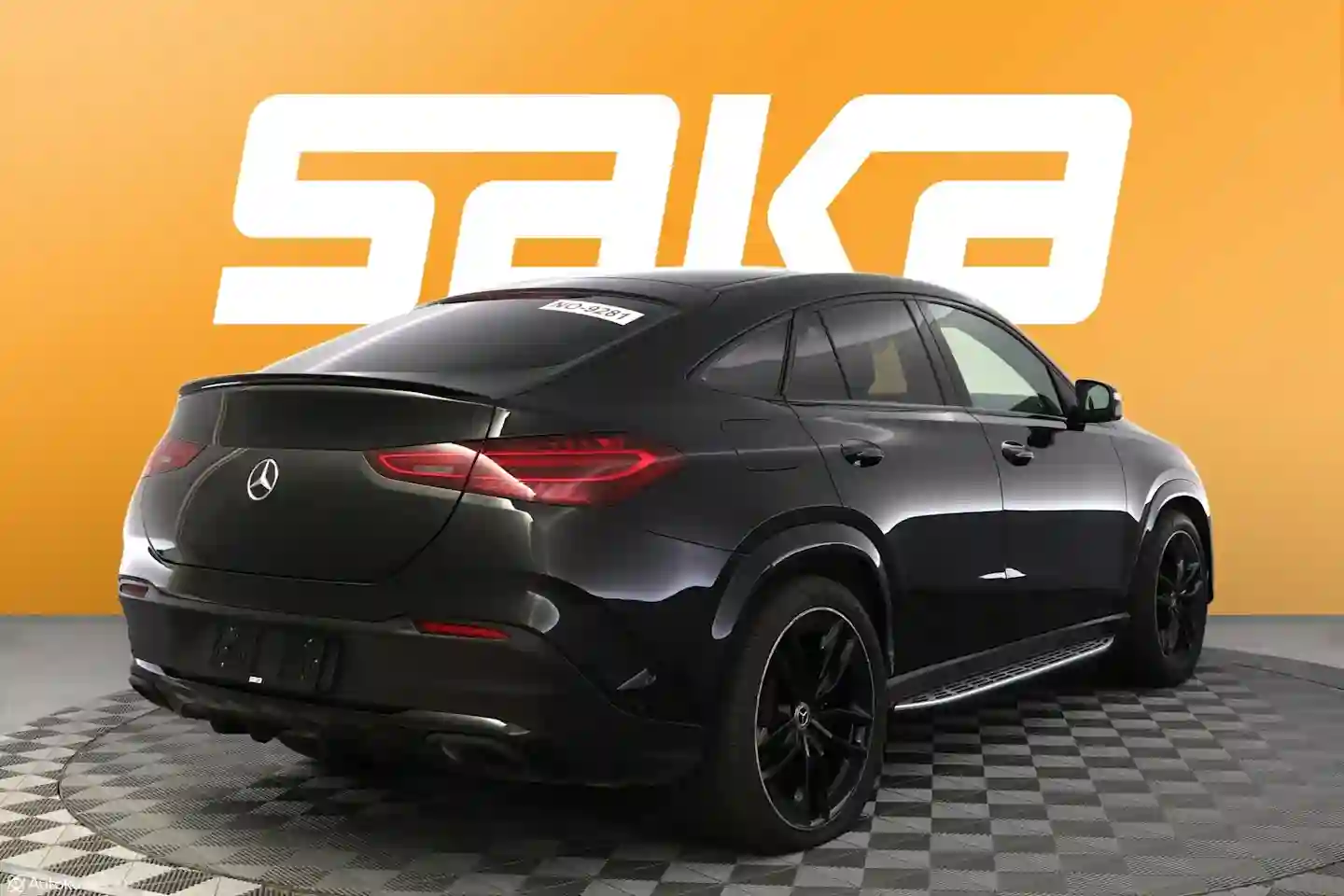 Car Image - zSMg2ikQm8q8U04Lr5DDN