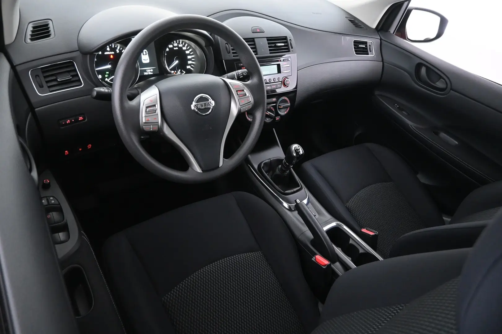 Car Image - 1jqjKhtNFGI14L1zQSkUw9