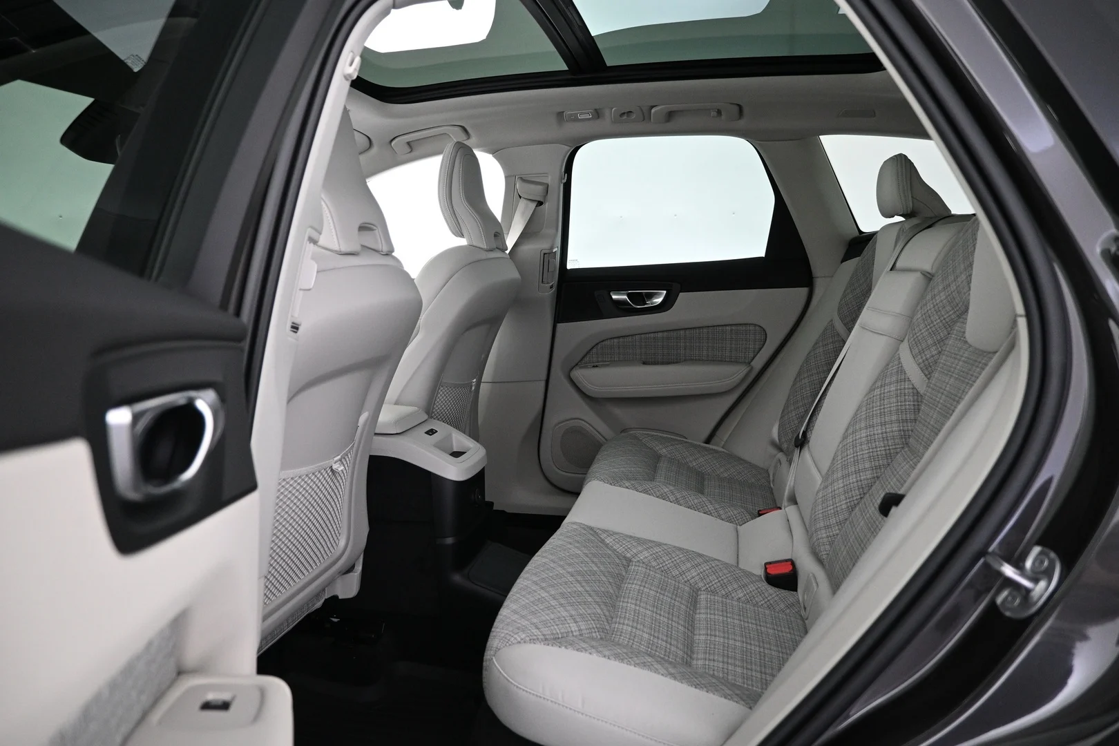 Car Image - 621FMRYXPpgxaiUq0tdUYc