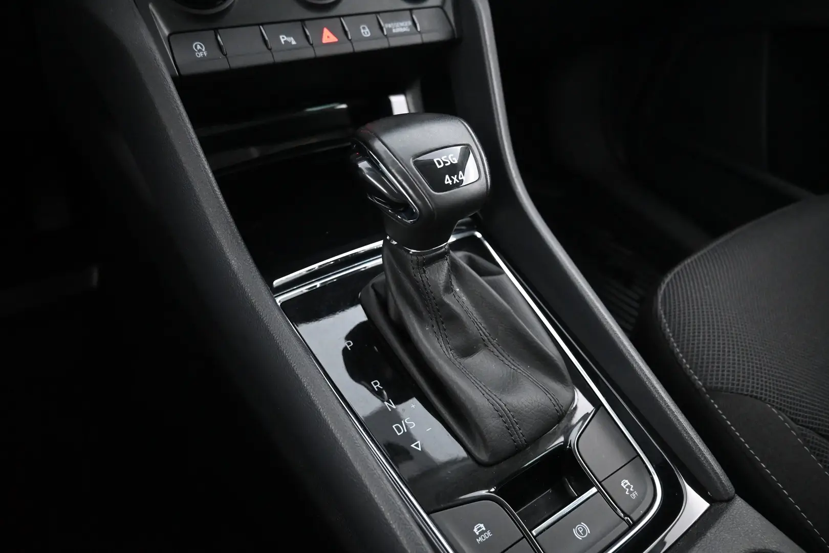 Car Image - joTZbZQaALyiWr3nyQrGC