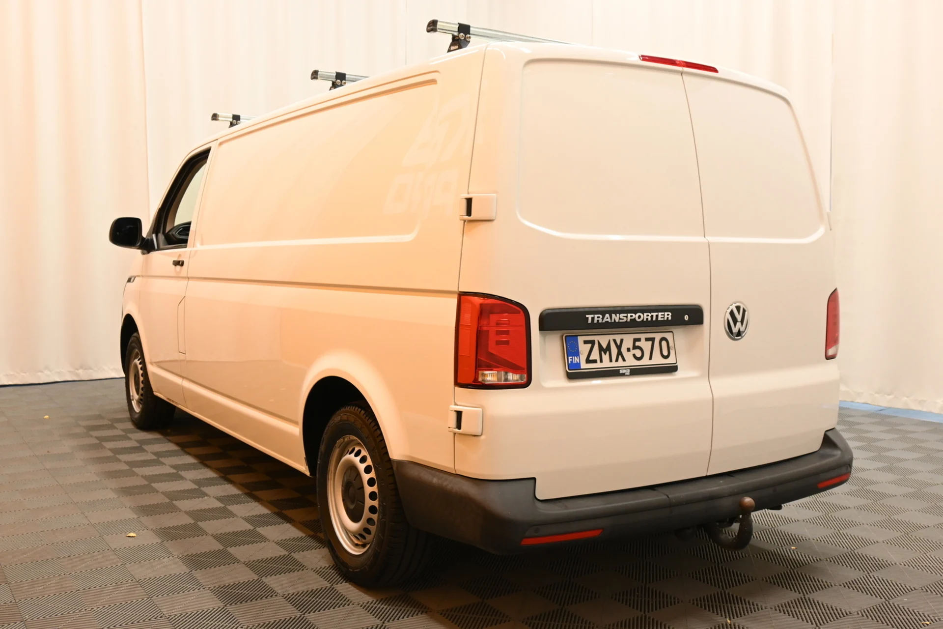 Car Image - 42jgBIp54O1vcE7ljEusSk