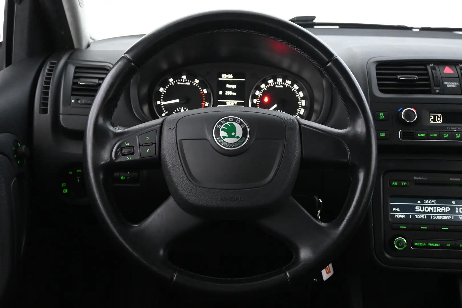 Car Image - 2YdbjMAz01RpHKIJUqaclL