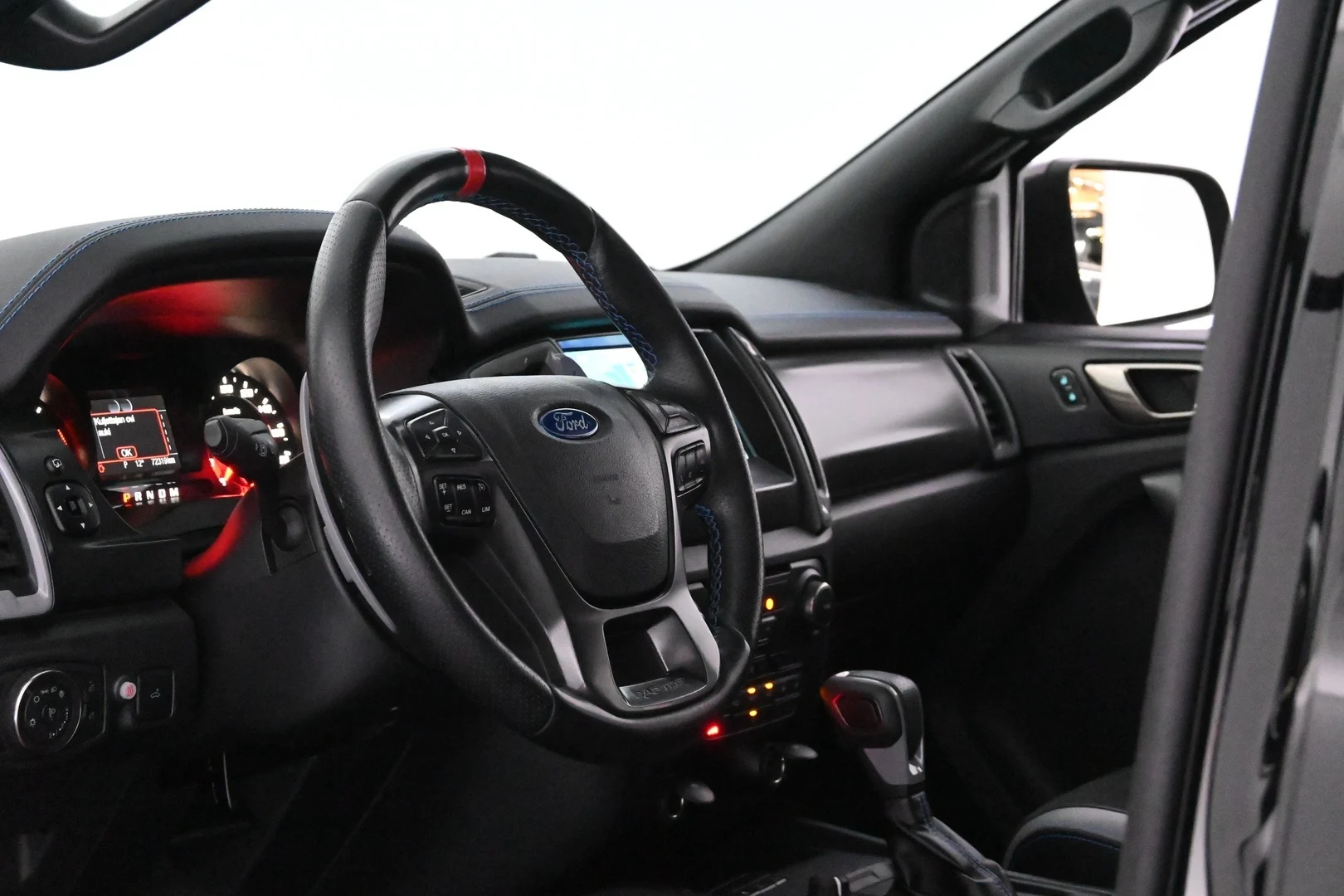 Car Image - mWmlW5CGkVeIbpsJ6ULA2
