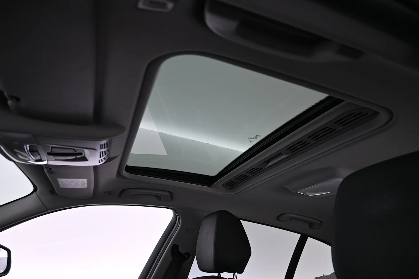 Car Image - 3eqYN74IGbqK7jlA1EGHRk