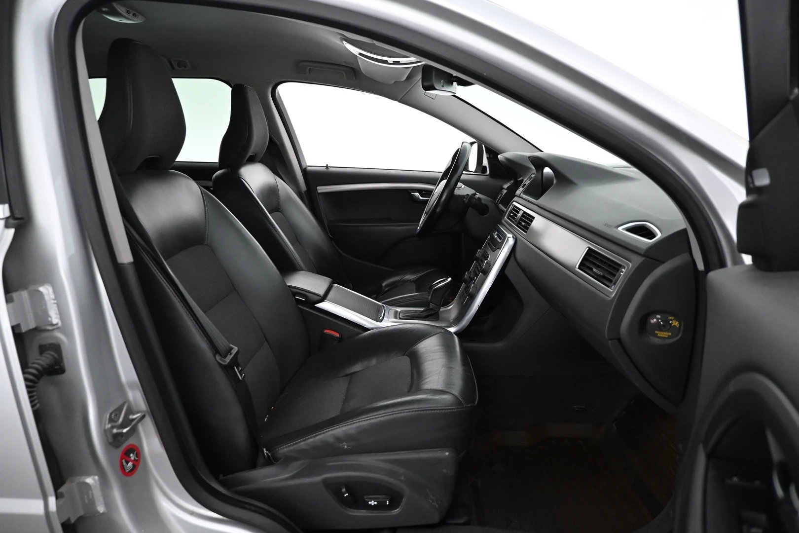 Car Image - 2PY2kmPEL2qYPeY355cVj5