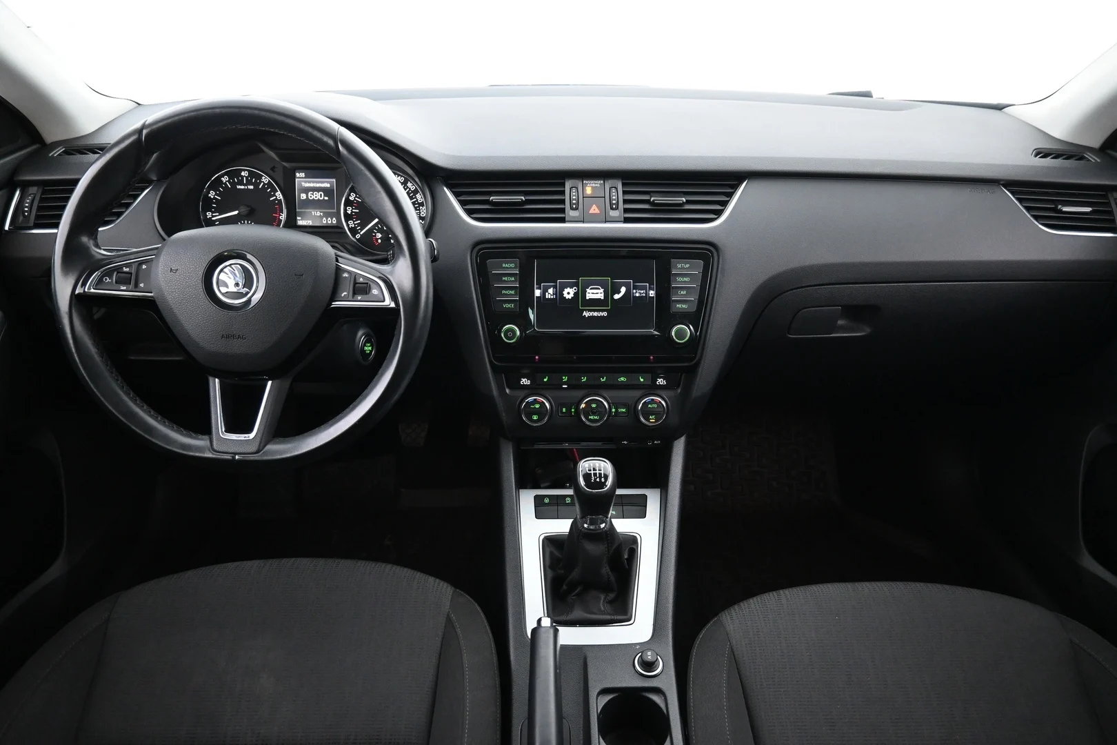 Car Image - ggi6FaqaENbQDowsZVg5Y