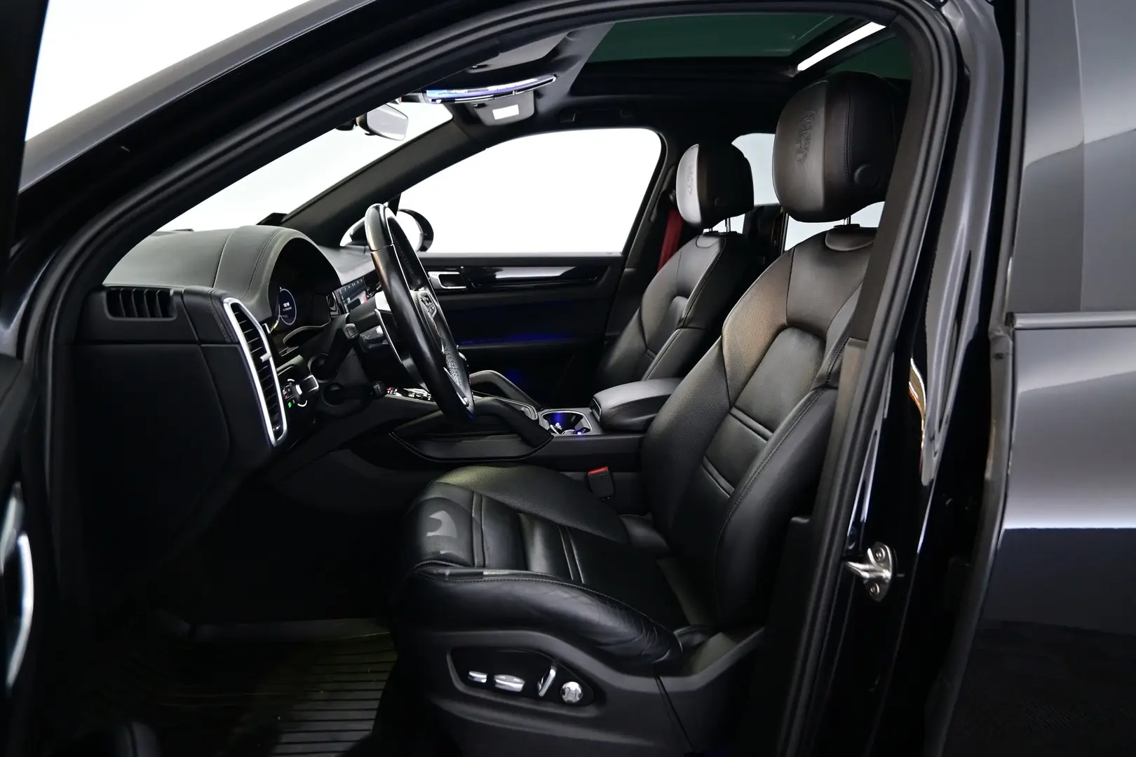 Car Image - 5CAICZhq1O5A2GPm4f9VDS