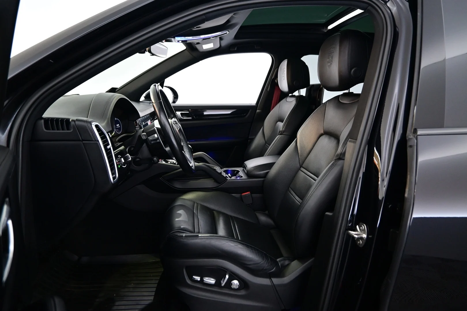 Car Image - 5CAICZhq1O5A2GPm4f9VDS