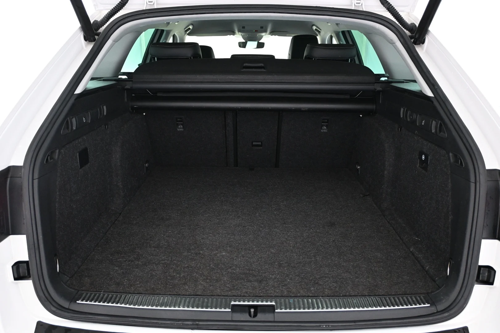 Car Image - 4xES9Mx6YyDWGYZU0kjHjg