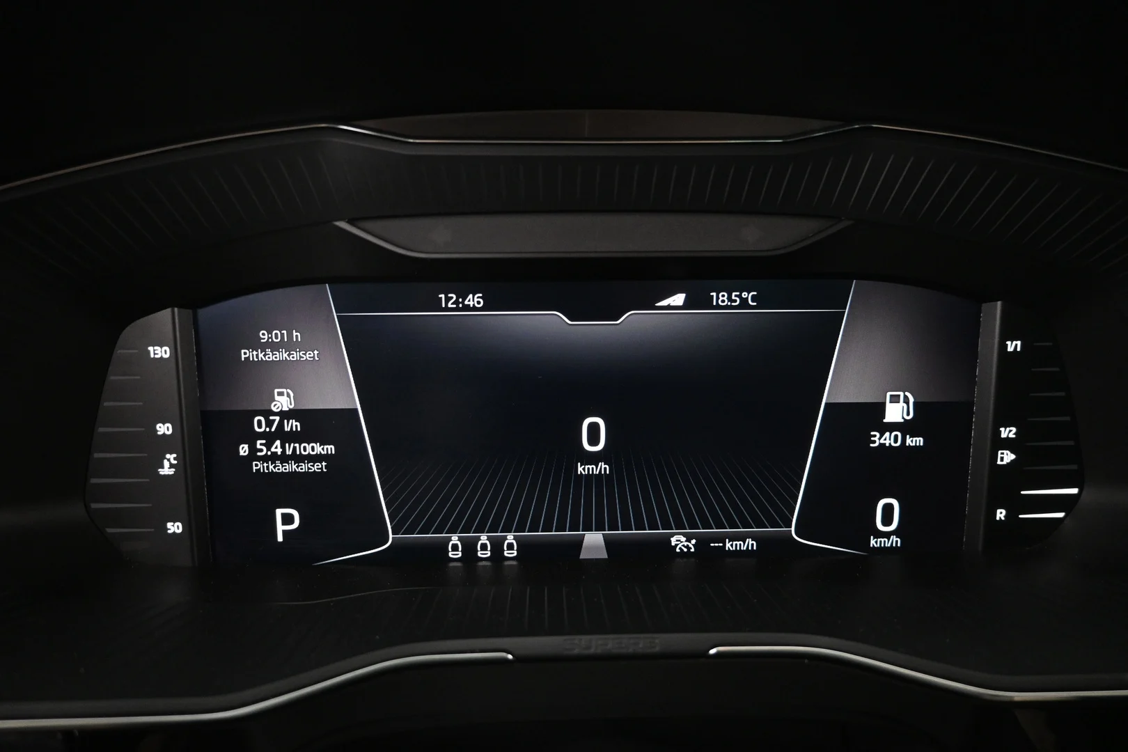 Car Image - 1hTWXRO9i0JH1CttTJJFt3