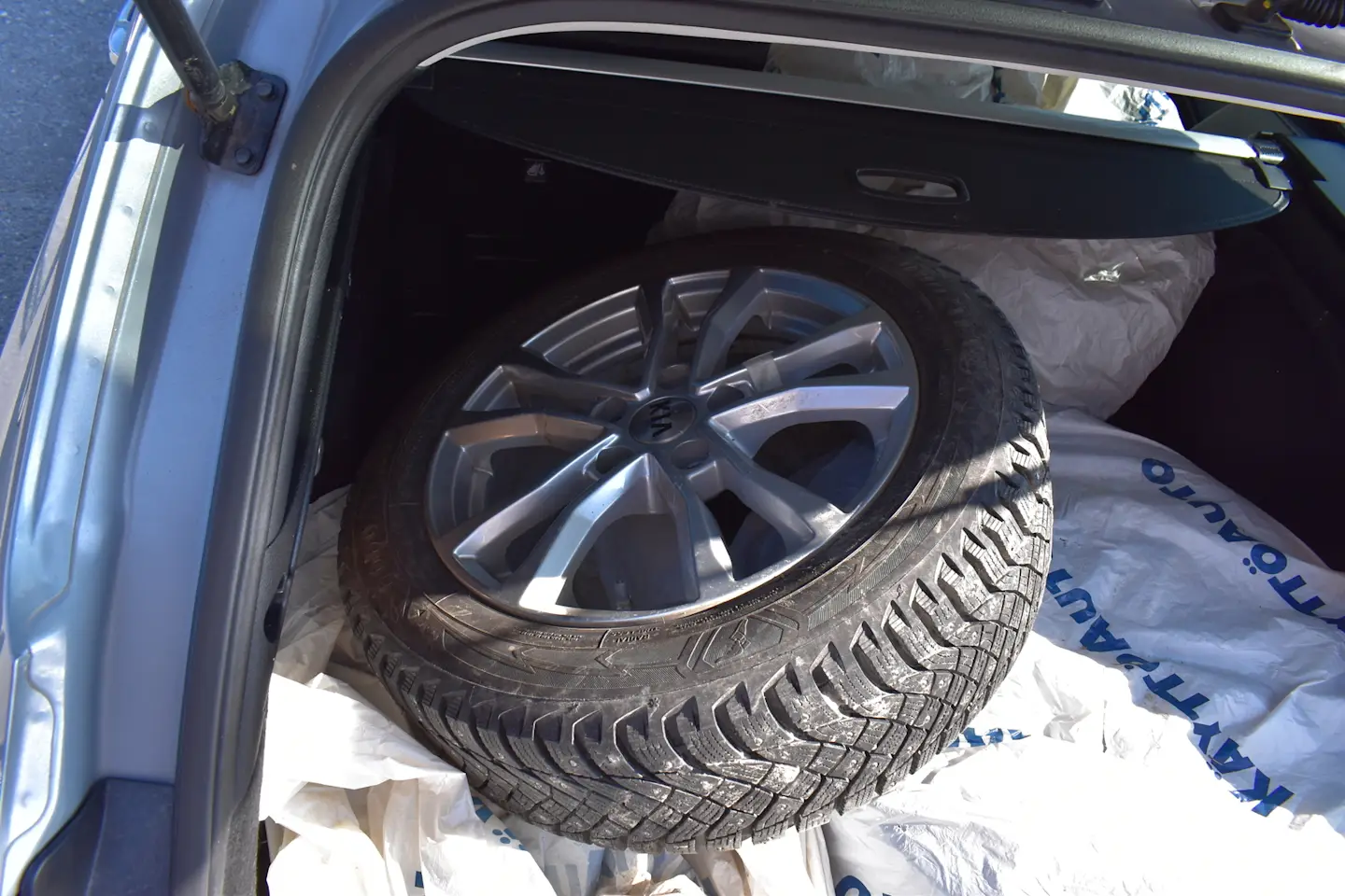 Car Image - 2v2oRc6nPDCYRqmmhJUWo8