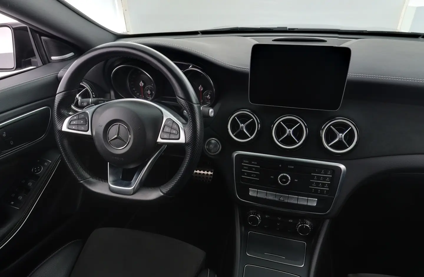 Car Image - 3H2PrkJueW3AaOOBtgKe6q