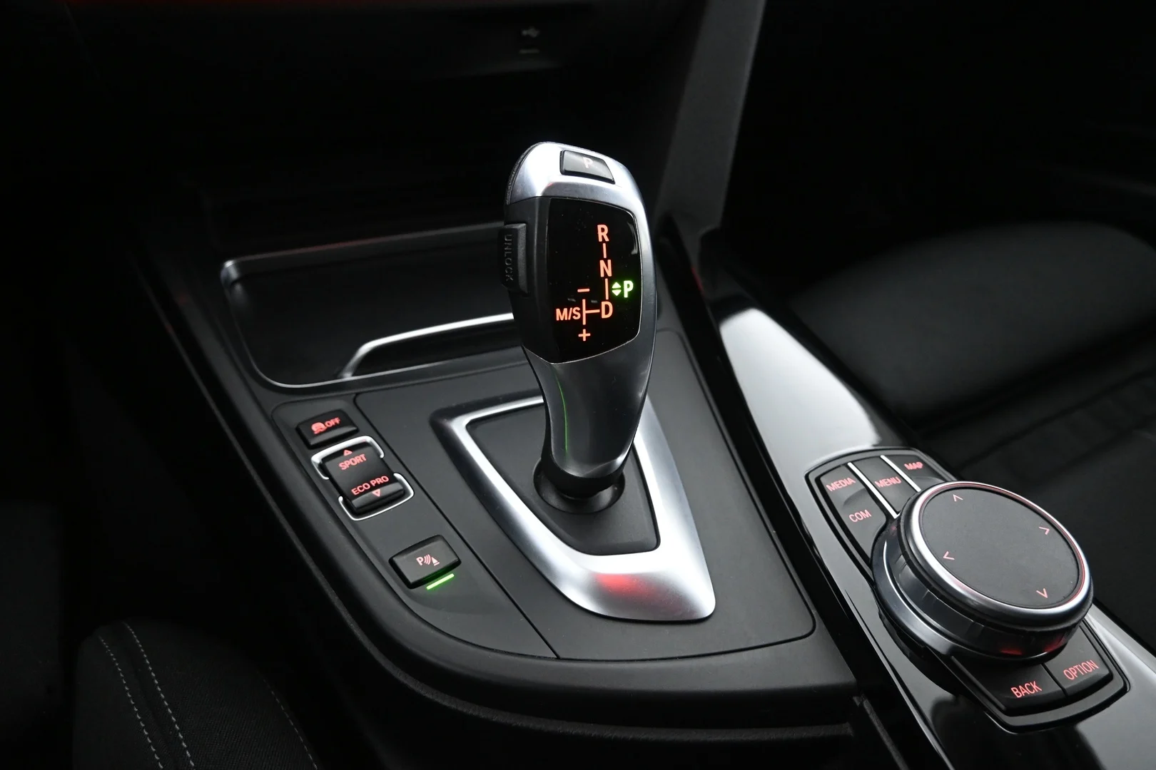 Car Image - tOxEis1w81TwUUeUOVkh5