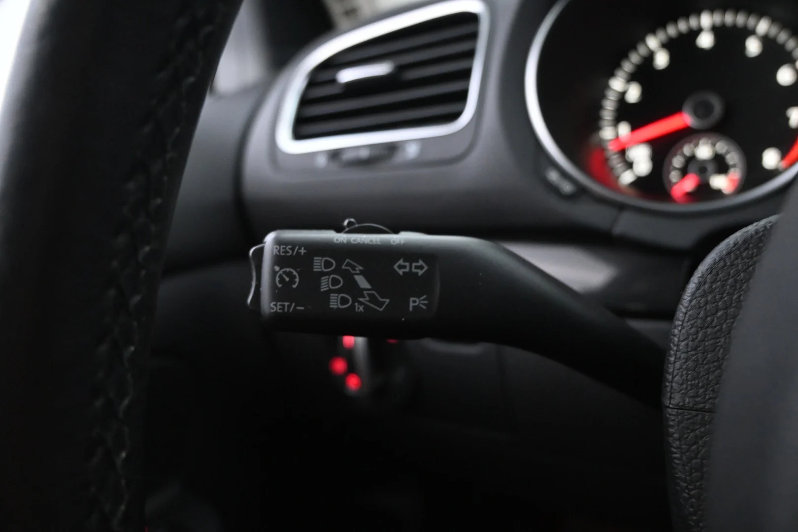 Car Image - 6G1IdgUxlsk0qqX7gWAwWv