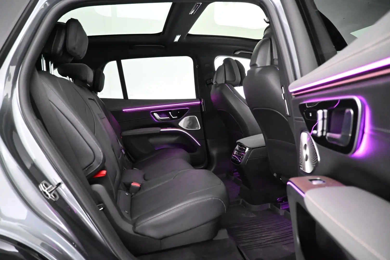 Car Image - 2GTJF2nWiA65iCFz9fNkmU
