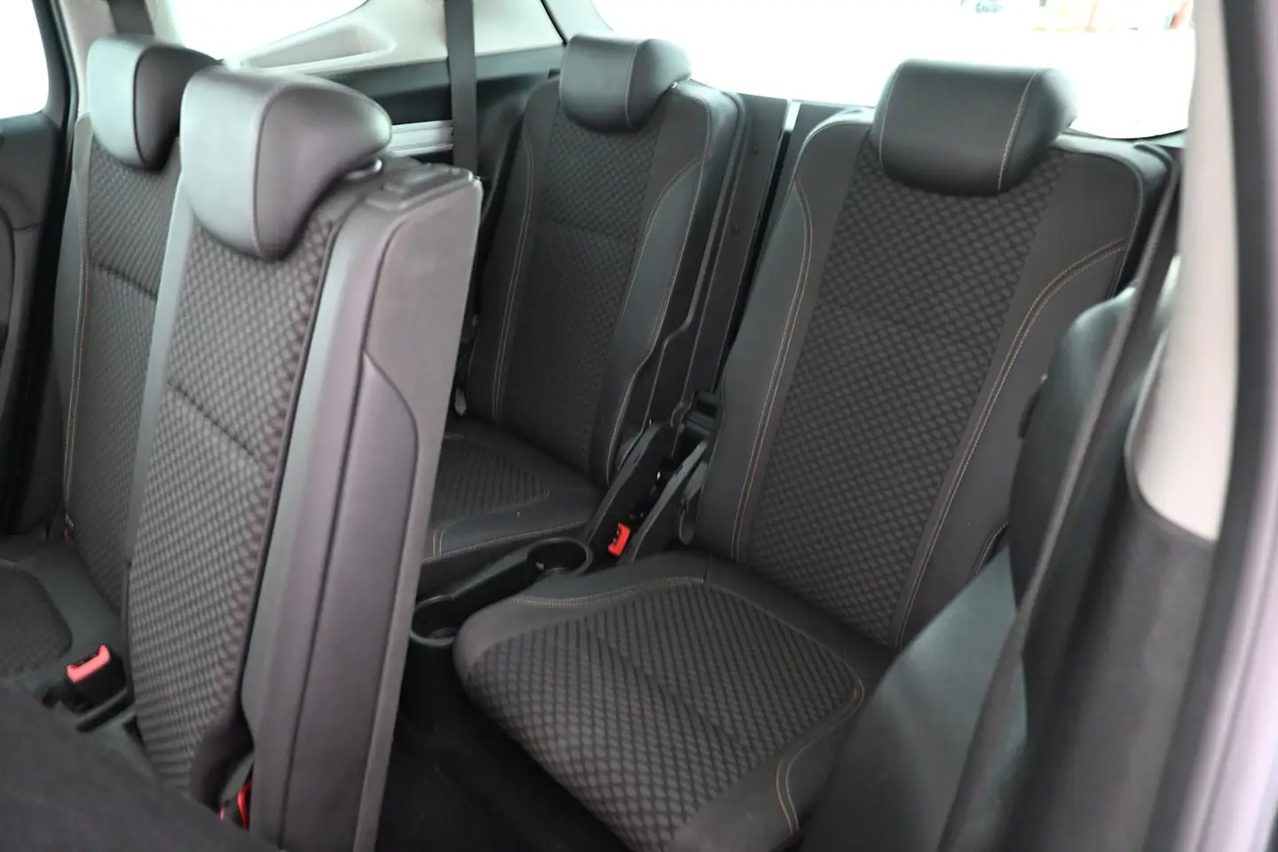 Car Image - y56TAEMvsTvWEJikamjCh