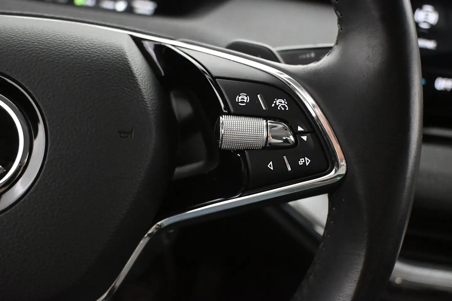 Car Image - 5xnCBnUjjXf2VUtVNMZV9M